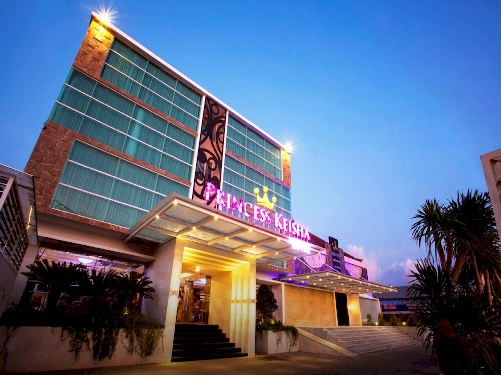 Collection O 499 Princess Keisha Hotel & Convention Center Denpasar  Bagian luar foto